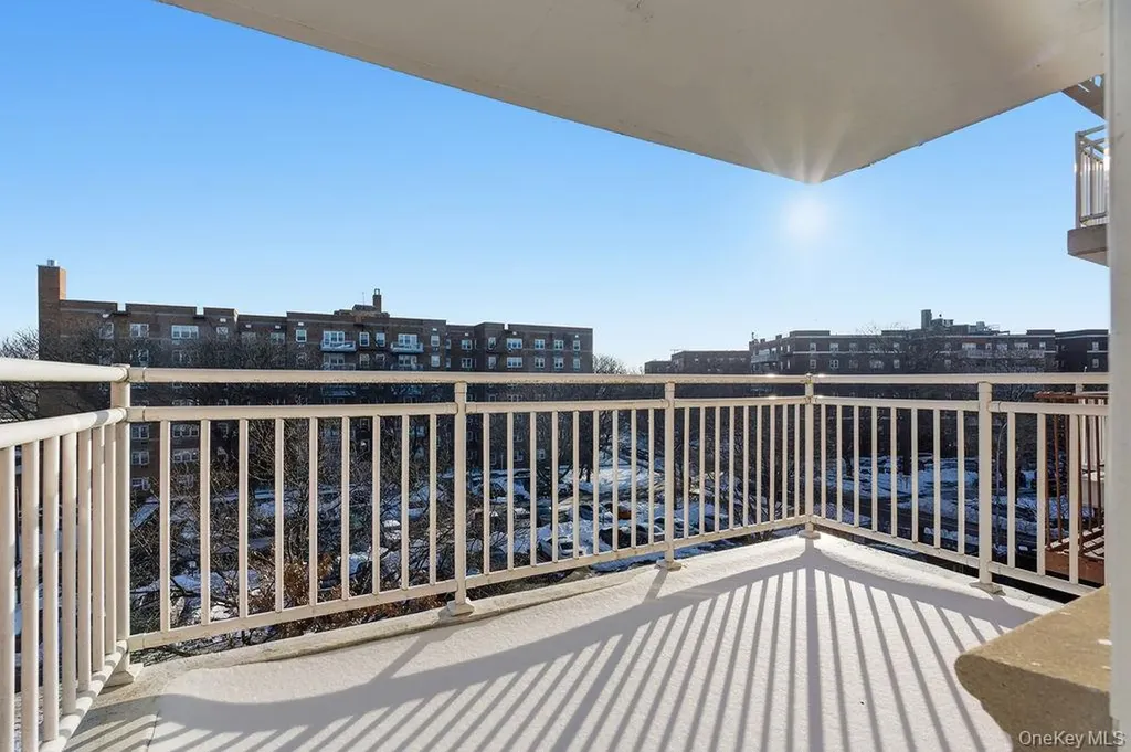 86-11 151st Avenue Howard Beach NY 11414
