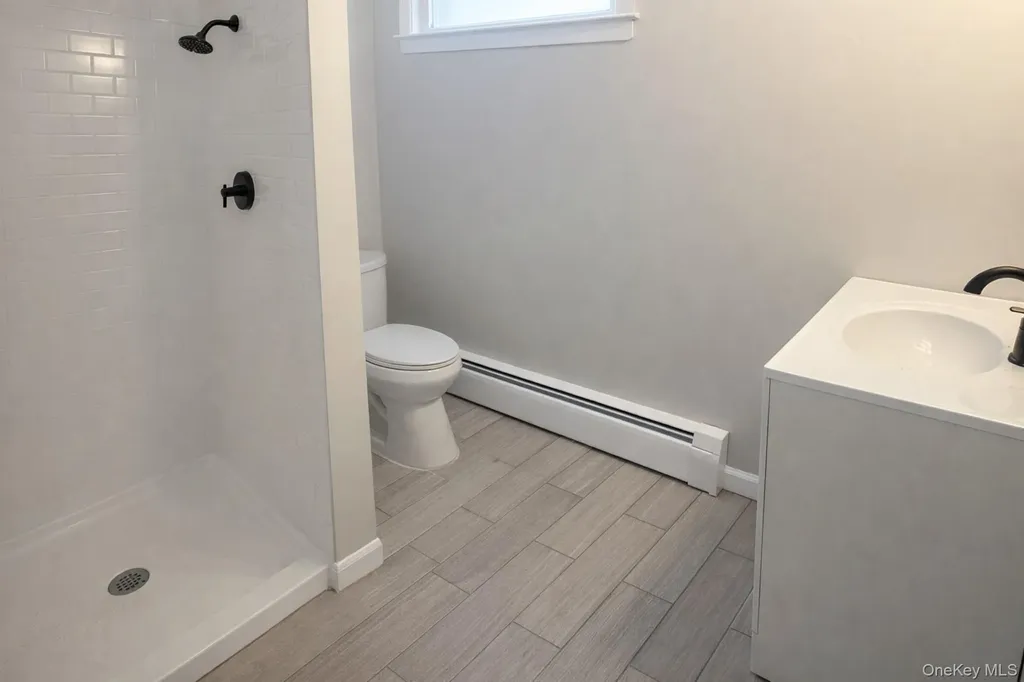 107 E Woodside Avenue Patchogue NY 11772