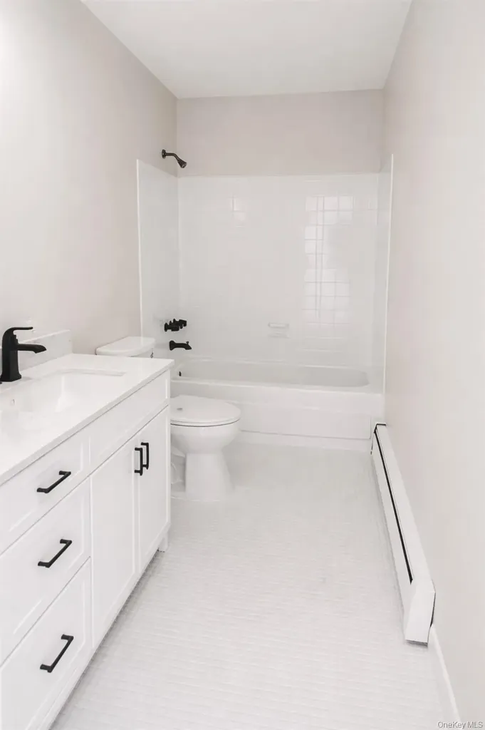 107 E Woodside Avenue Patchogue NY 11772