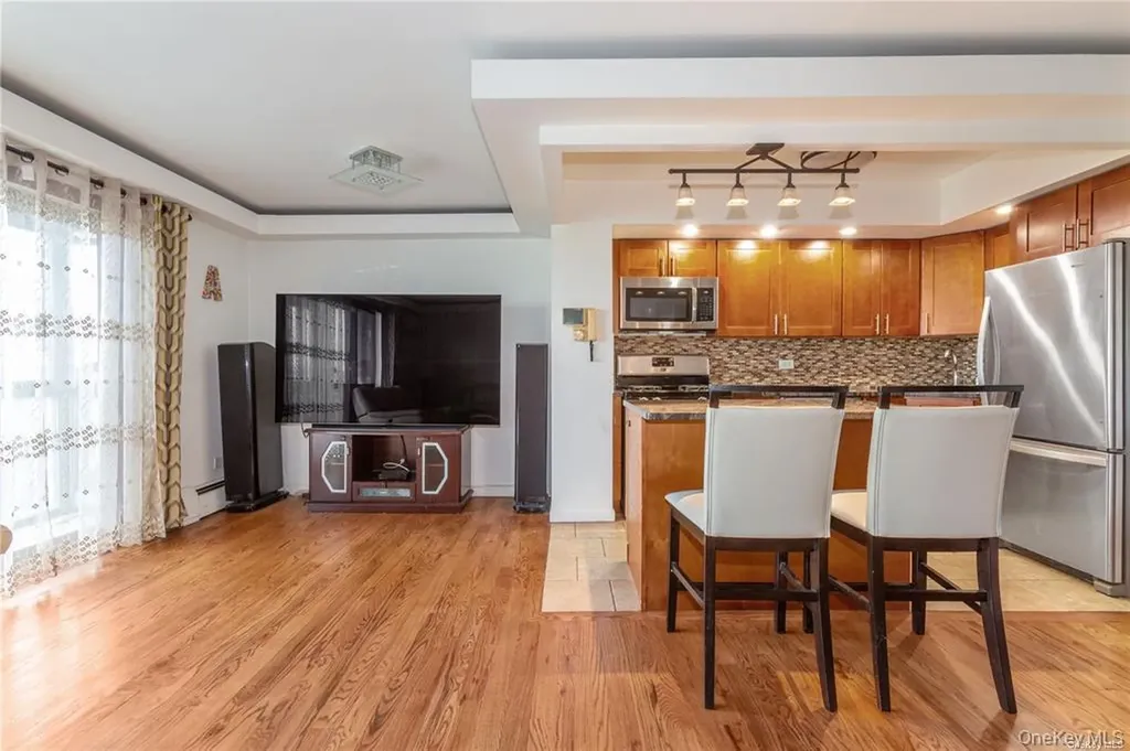 9229 Queens Boulevard Rego Park NY 11374