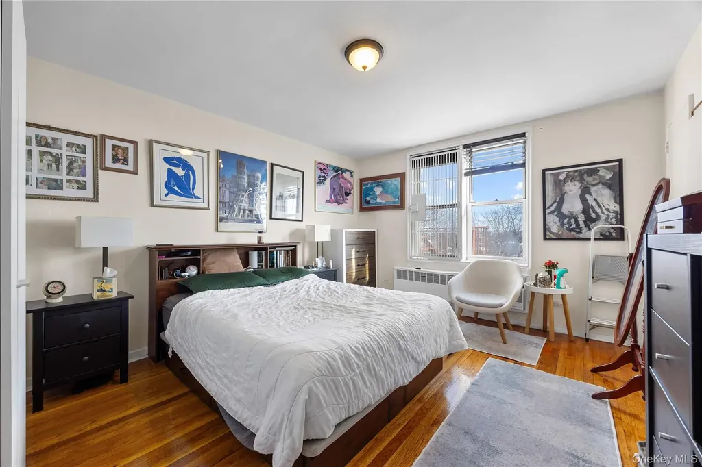 6200 Riverdale Bronx NY 10471