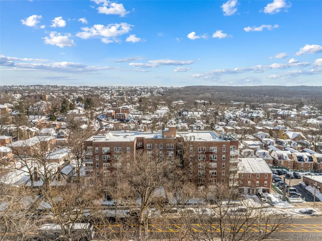 6200 Riverdale Bronx NY 10471