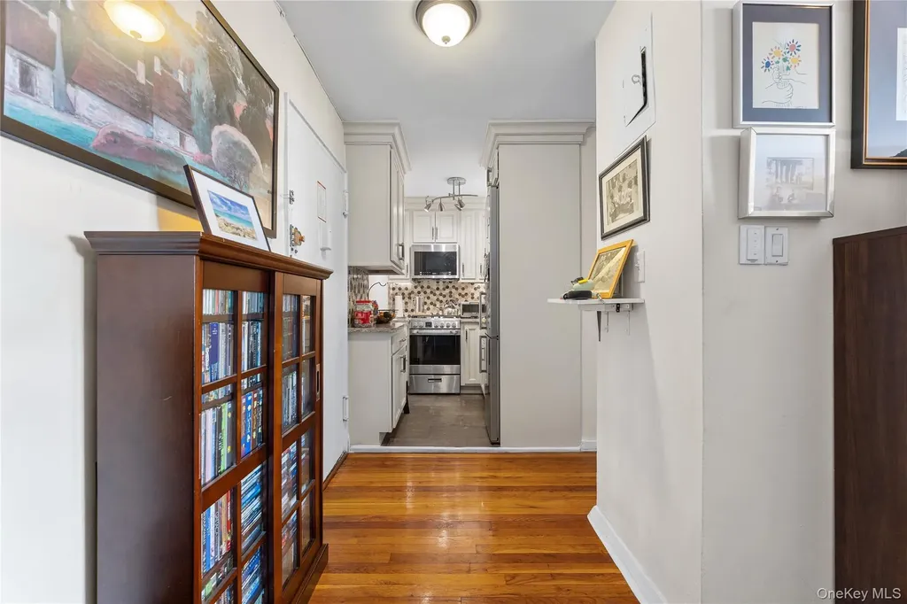 6200 Riverdale Bronx NY 10471