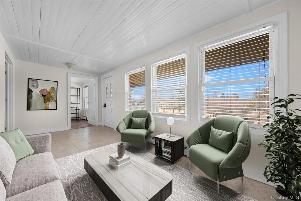 96 Galloway Road Warwick NY 10990