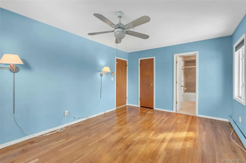 68 Beaumont Drive Plainview NY 11803