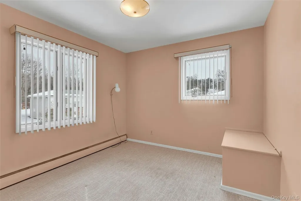 68 Beaumont Drive Plainview NY 11803