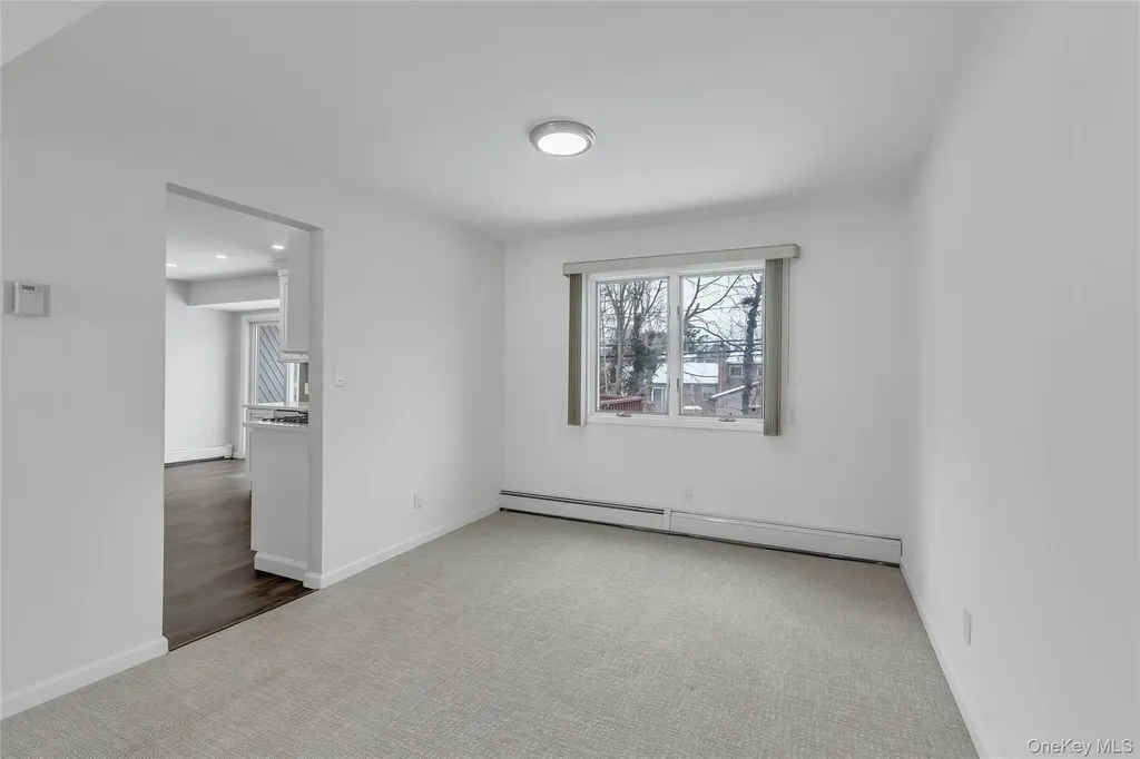 68 Beaumont Drive Plainview NY 11803