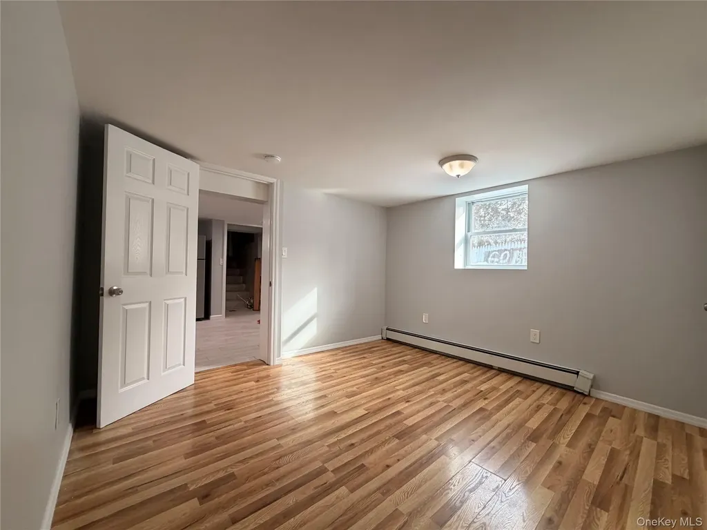 19 Rutland Road Mastic NY 11950