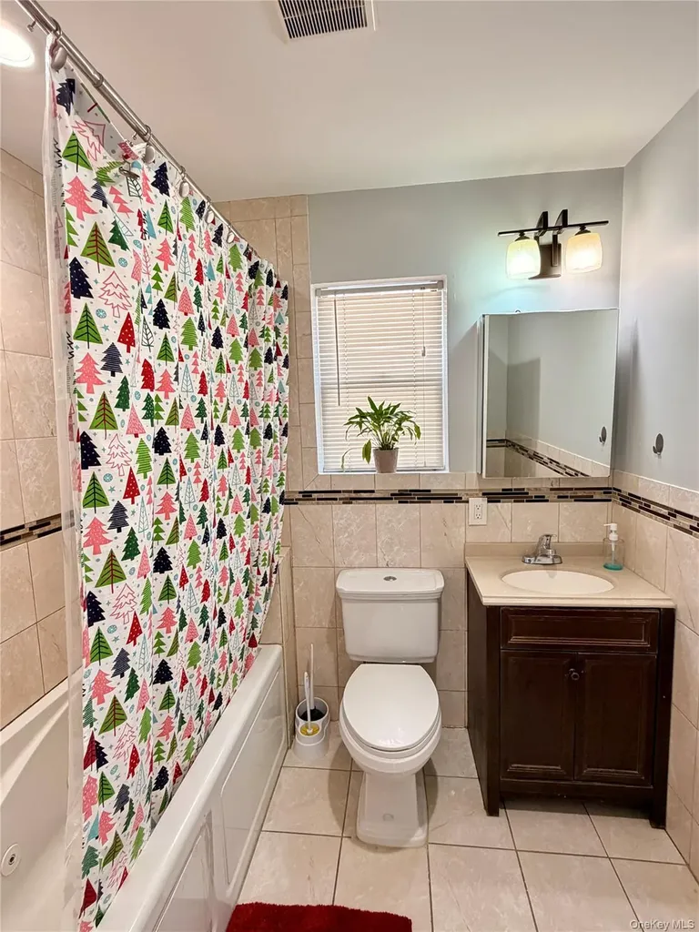 19 Rutland Road Mastic NY 11950