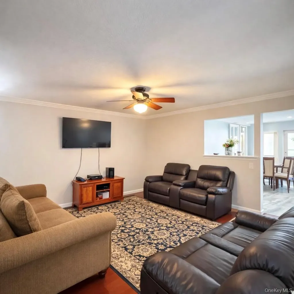 19 Rutland Road Mastic NY 11950