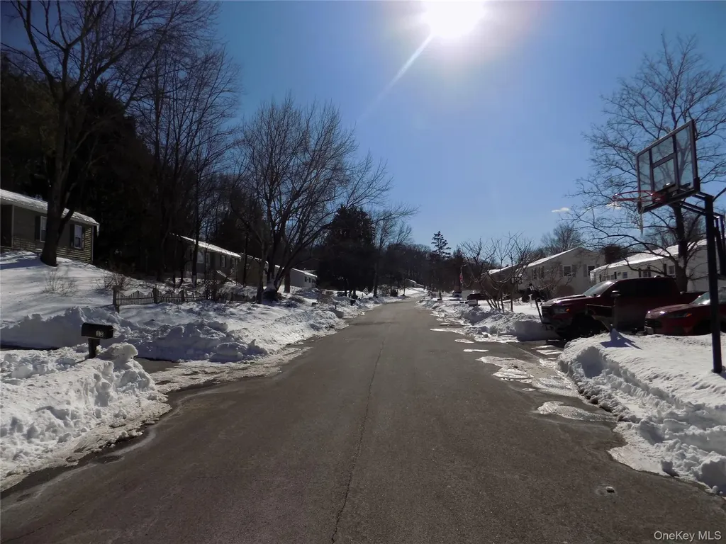 16 Baldwin Drive Wappingers Falls NY 12590
