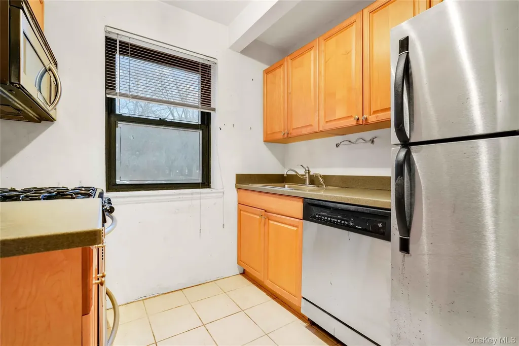 46-31 215th Place Bayside NY 11361