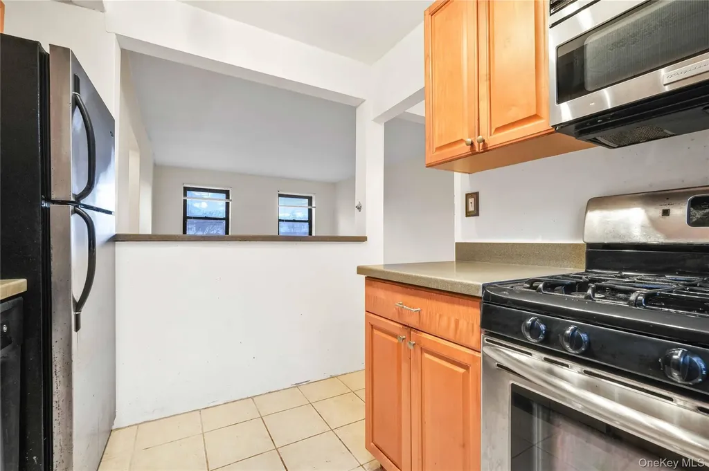 46-31 215th Place Bayside NY 11361
