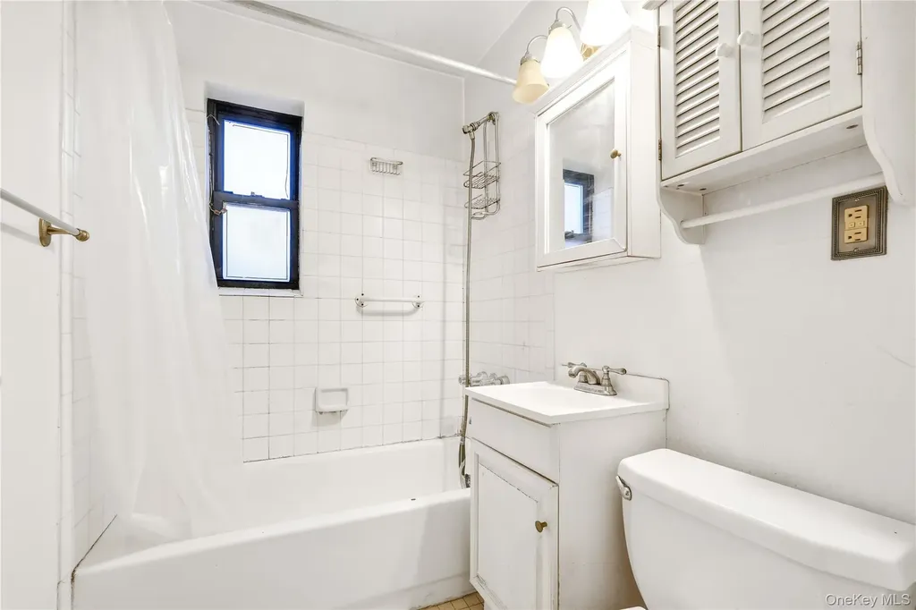 46-31 215th Place Bayside NY 11361