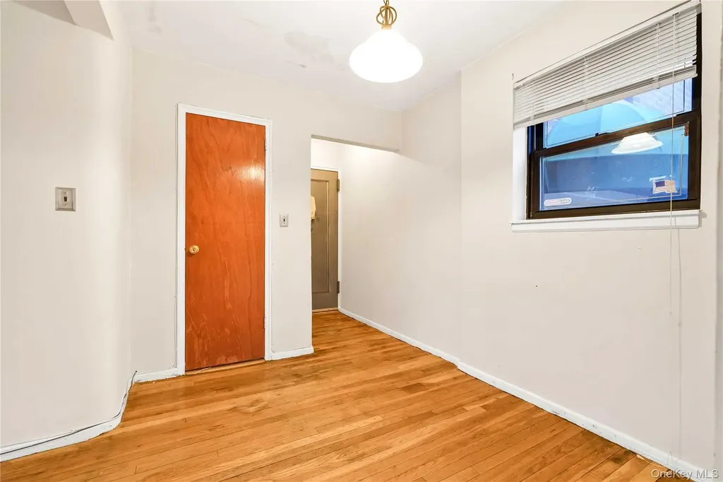 46-31 215th Place Bayside NY 11361