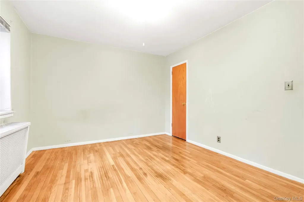 46-31 215th Place Bayside NY 11361