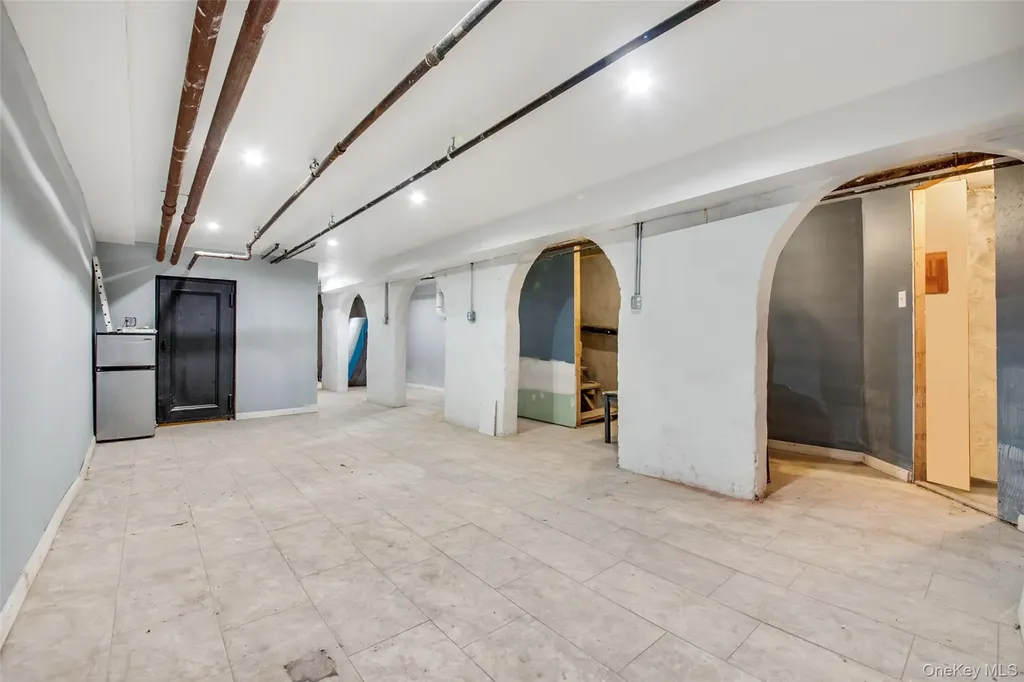 35 Herkimer Street Brooklyn NY 11216