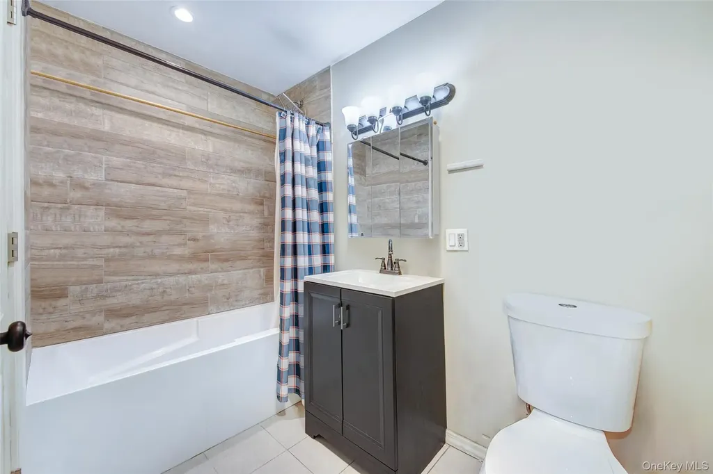 35 Herkimer Street Brooklyn NY 11216