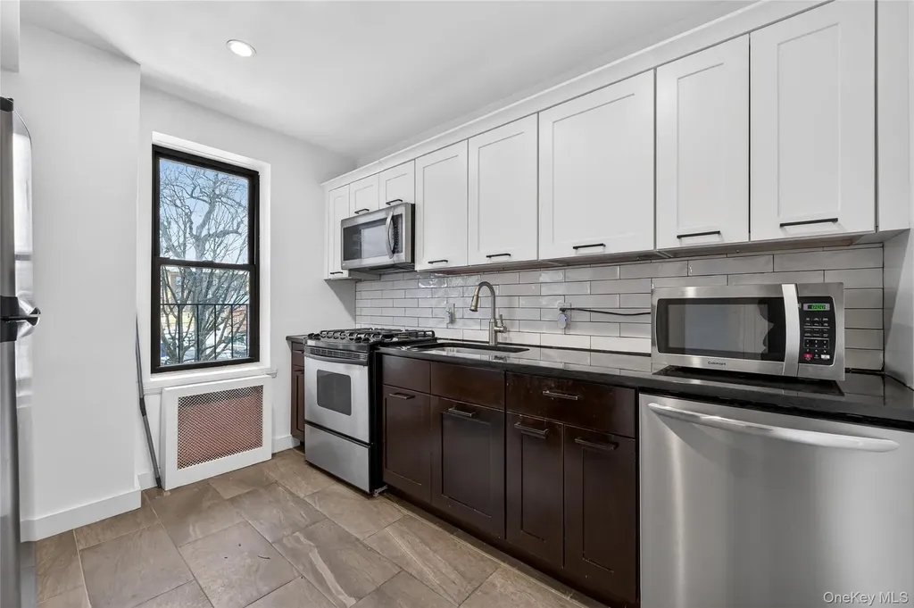 170-06 Crocheron Avenue Flushing NY 11358