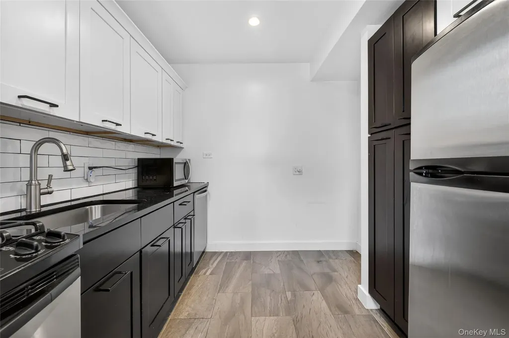 170-06 Crocheron Avenue Flushing NY 11358