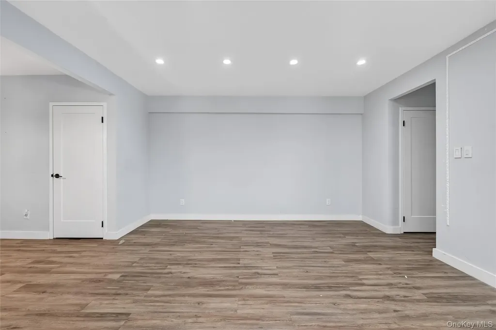 170-06 Crocheron Avenue Flushing NY 11358