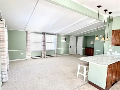 16 Village Circle E Manorville NY 11949