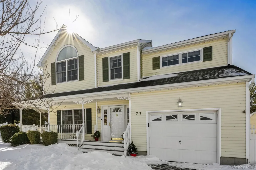 77 Fairway Drive Wading River NY 11792