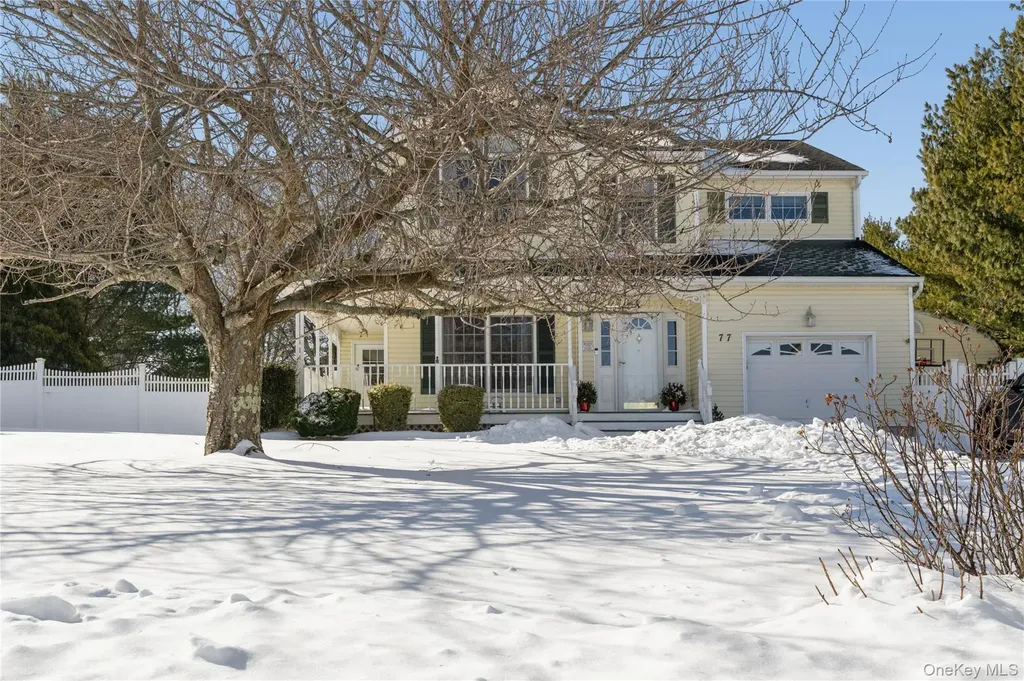77 Fairway Drive Wading River NY 11792