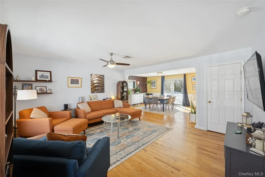 77 Fairway Drive Wading River NY 11792