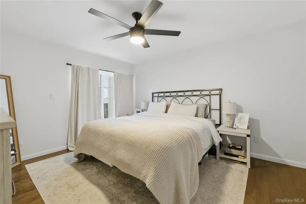 523 W Broadway Long Beach NY 11561