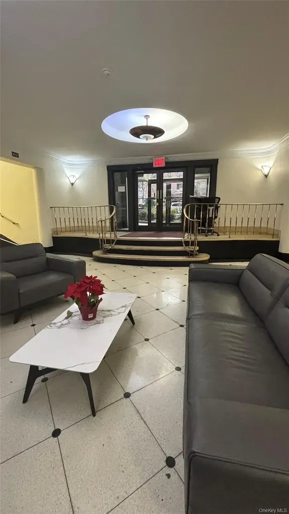 67-35 Yellowstone Boulevard Forest Hills NY 11375