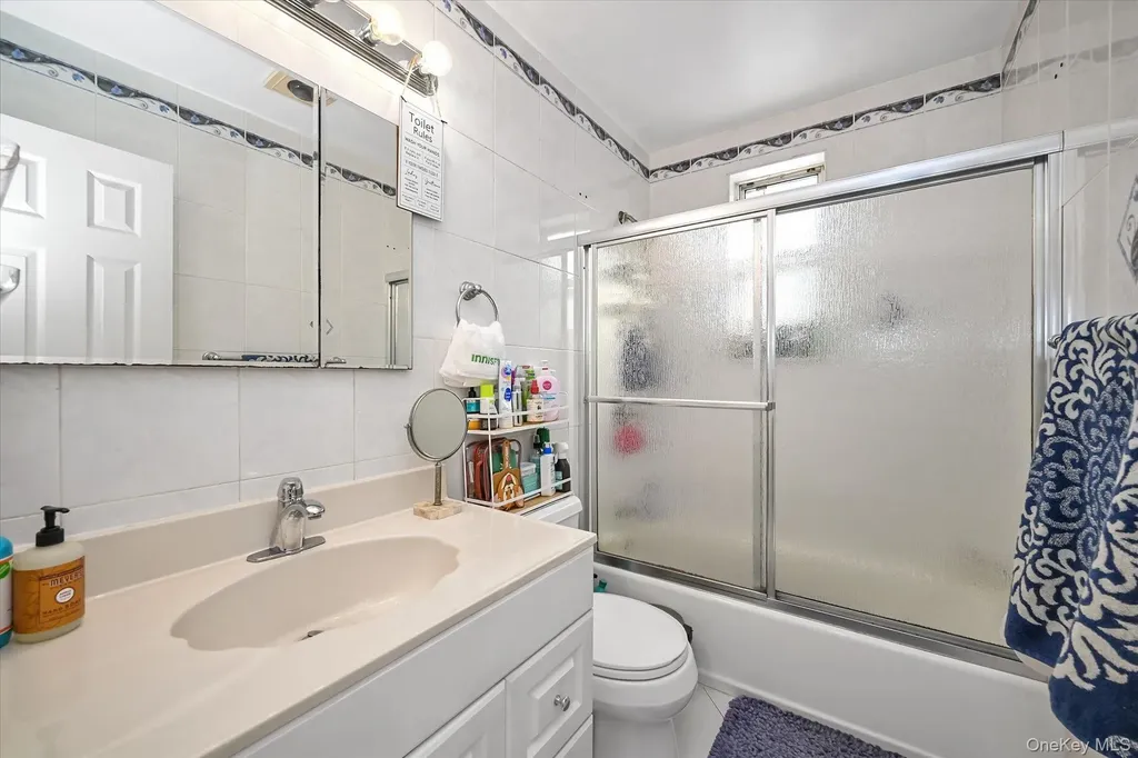68-57 Cloverdale Boulevard Bayside NY 11364