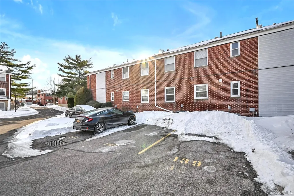 68-57 Cloverdale Boulevard Bayside NY 11364