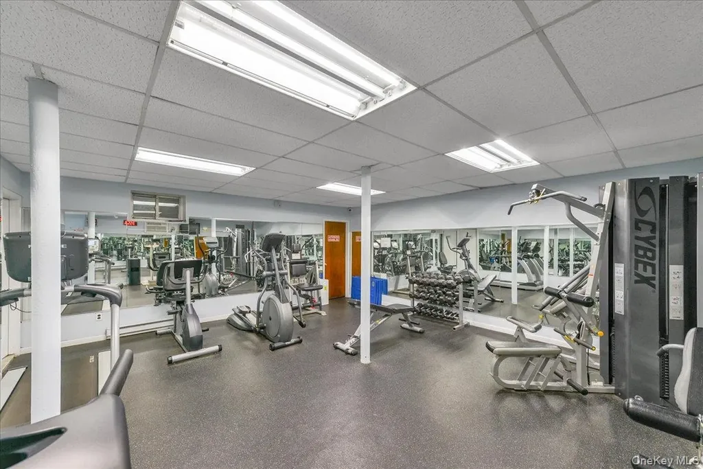 68-57 Cloverdale Boulevard Bayside NY 11364