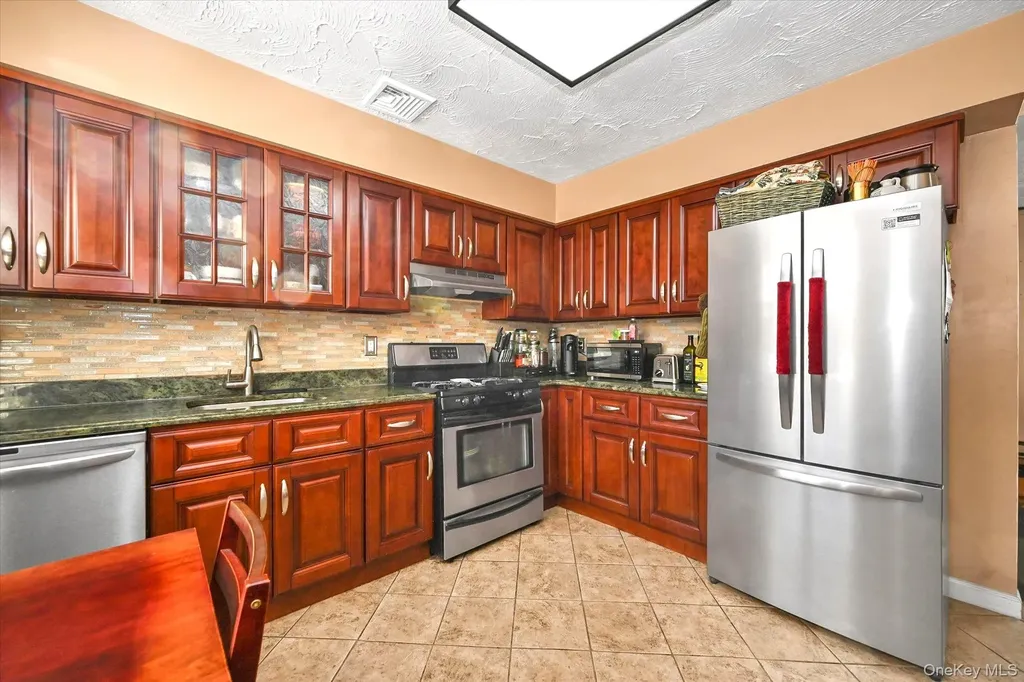 68-57 Cloverdale Boulevard Bayside NY 11364