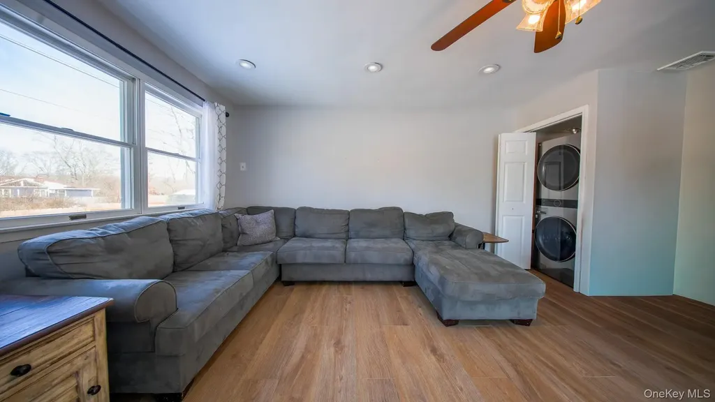 19 Larch Road Rocky Point NY 11778