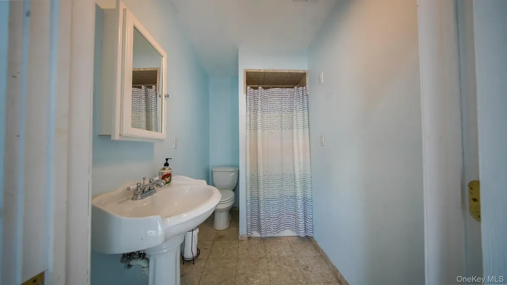 19 Larch Road Rocky Point NY 11778