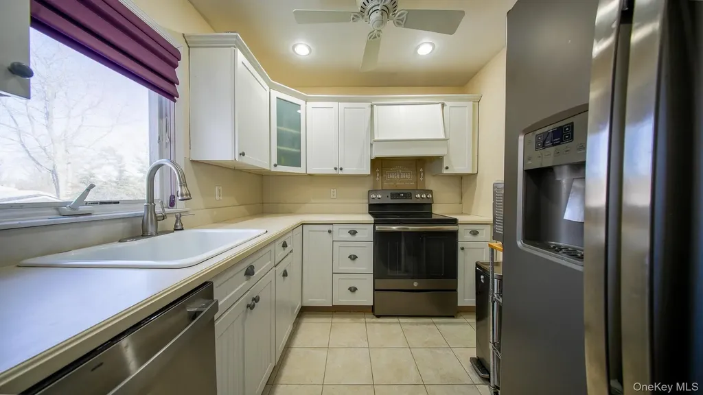 19 Larch Road Rocky Point NY 11778