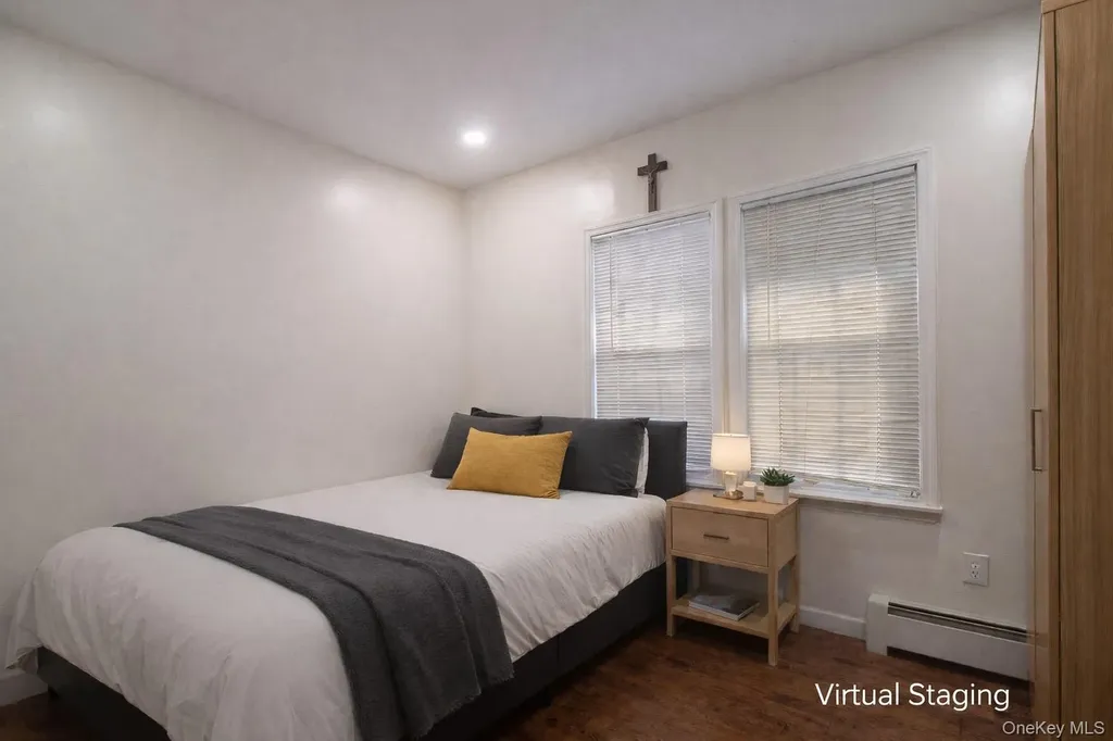 151-08 33rd Road Flushing NY 11354