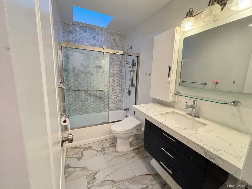 105 Seaman Road Jericho NY 11753