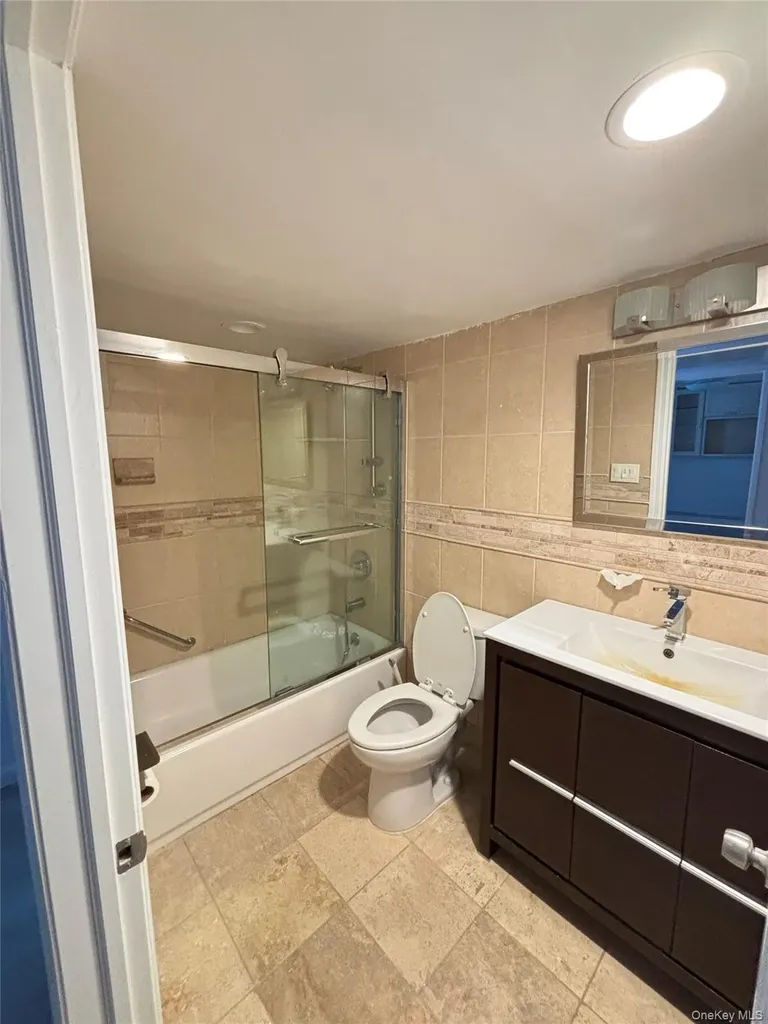105 Seaman Road Jericho NY 11753