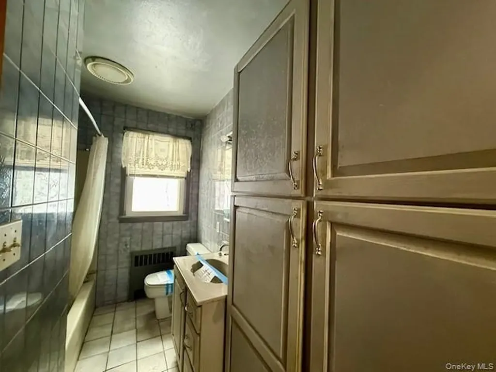 7 Christopher Avenue Highland NY 12528