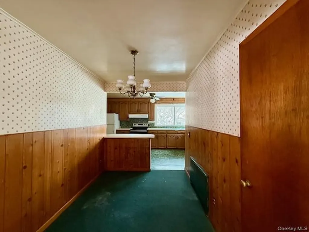 7 Christopher Avenue Highland NY 12528