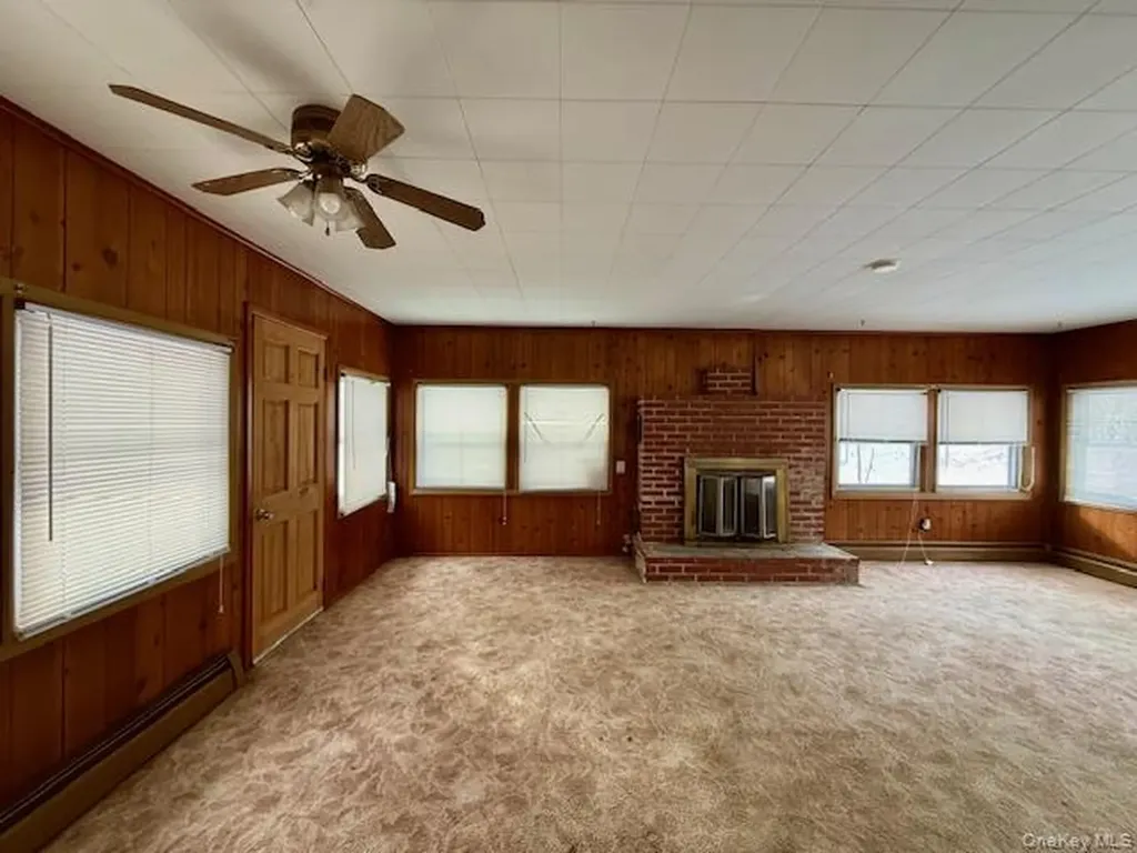 7 Christopher Avenue Highland NY 12528