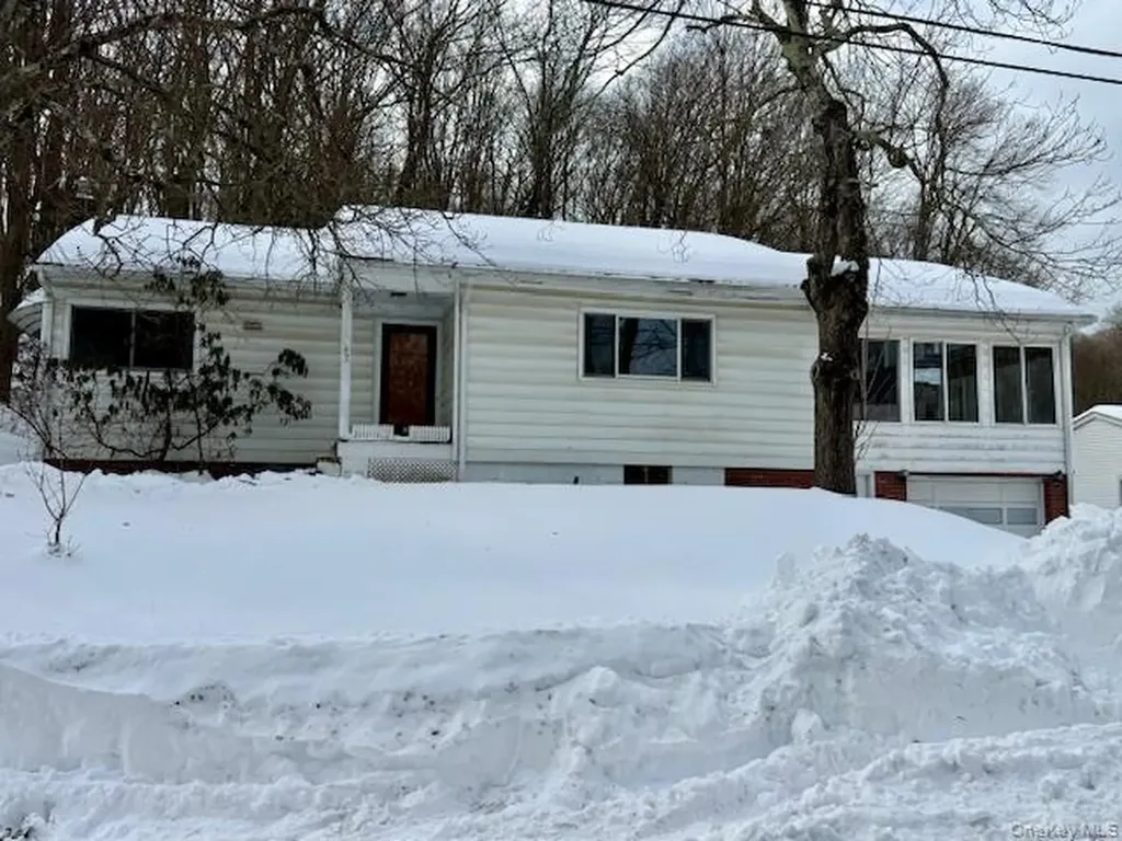 7 Christopher Avenue Highland NY 12528