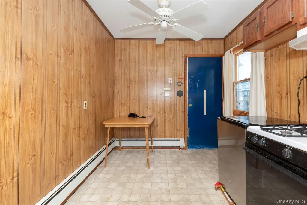 178 Beach Street Bronx NY 10464