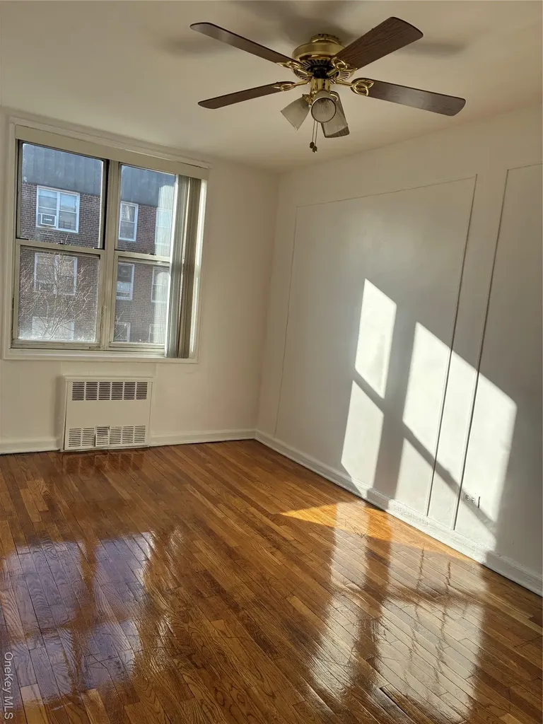 1430 Thieriot Avenue Bronx NY 10460