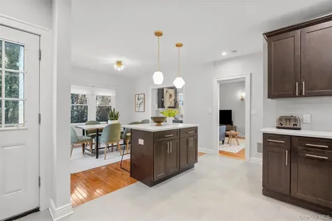 85 Lakeview Avenue Scarsdale NY 10583