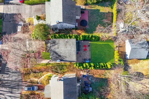 85 Lakeview Avenue Scarsdale NY 10583