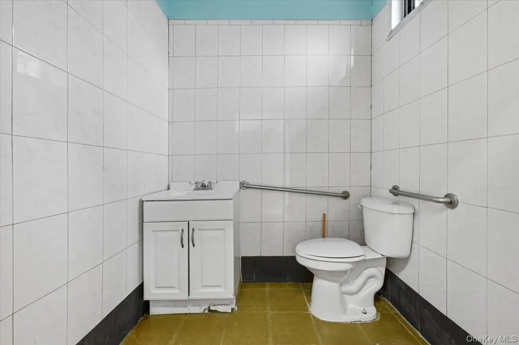 2416 Pitkin Avenue Brooklyn NY 11208